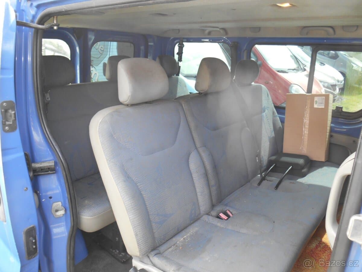 Renault TRAFIC - 6