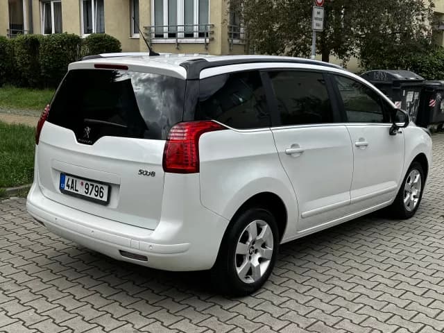 2015 Peugeot 5008 - 6