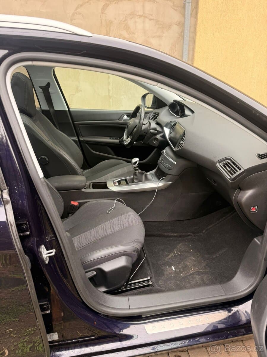 2019 Peugeot 308 - 6
