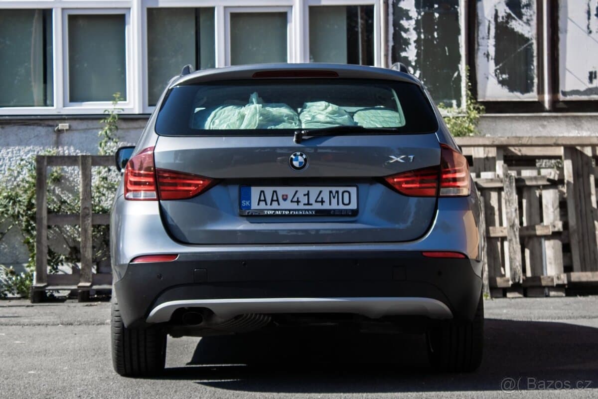 2010 BMW X1 - 6