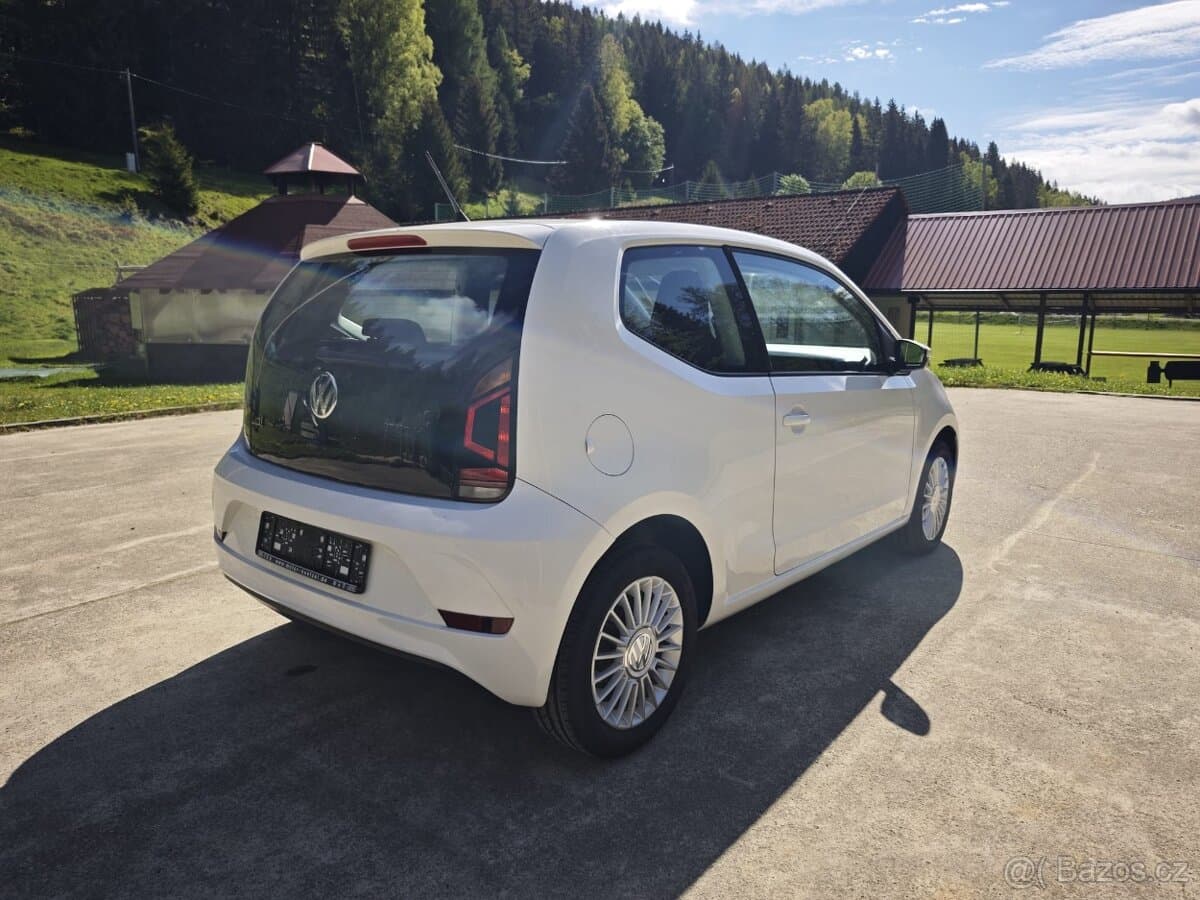 2017 Volkswagen UP! - 6