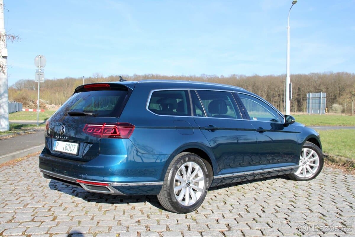 2021 Volkswagen PASSAT - 6