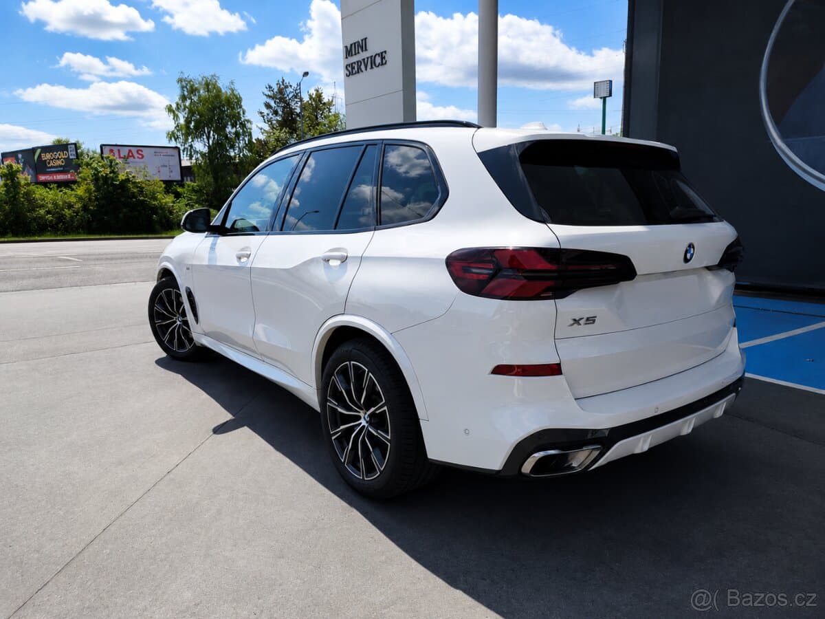 2024 BMW X5 - 6