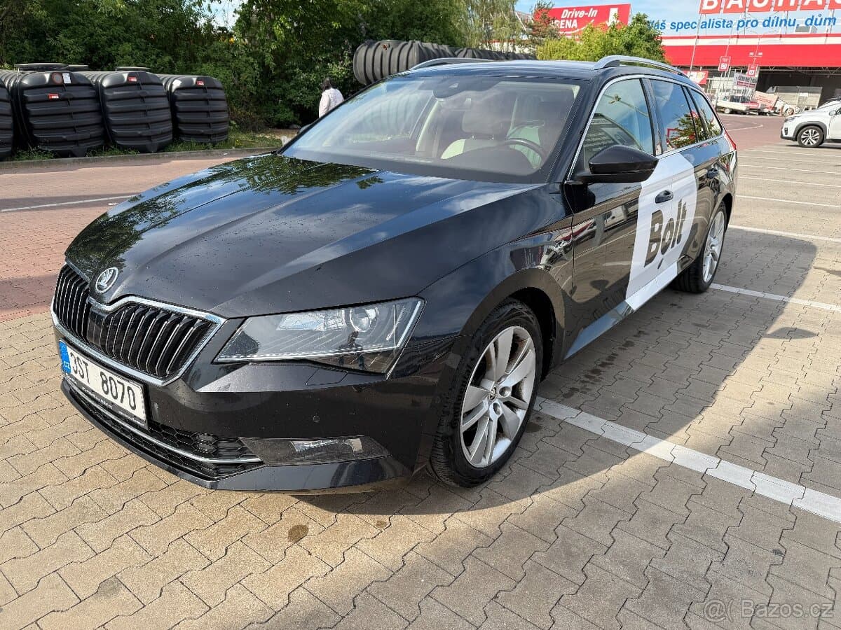 2016 Škoda SUPERB - 6