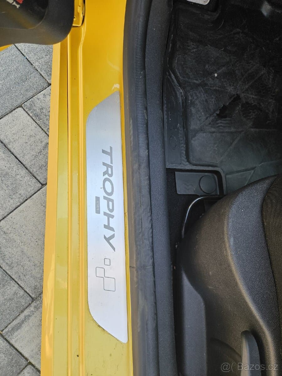 2016 Renault CLIO - 6