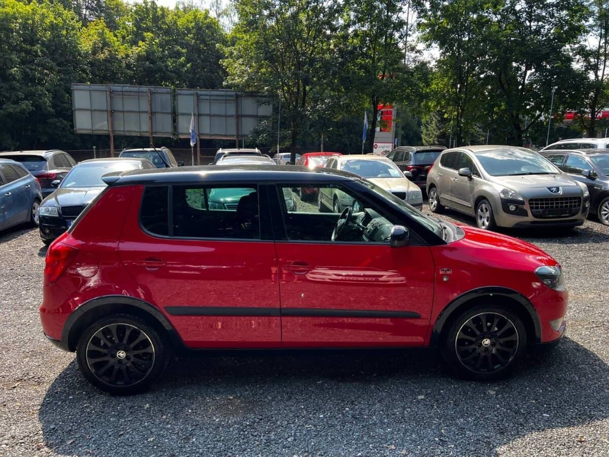 2014 Škoda FABIA - 6