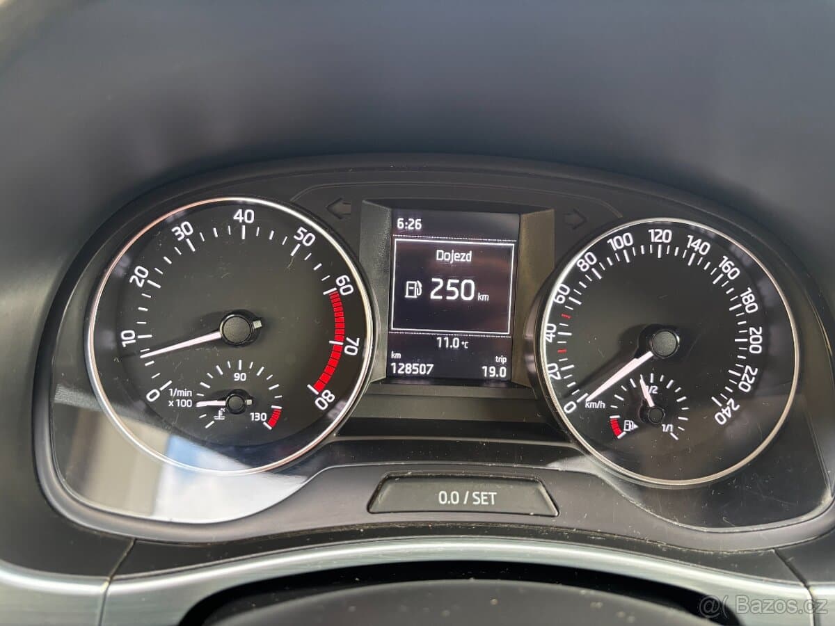 2015 Škoda FABIA - 6