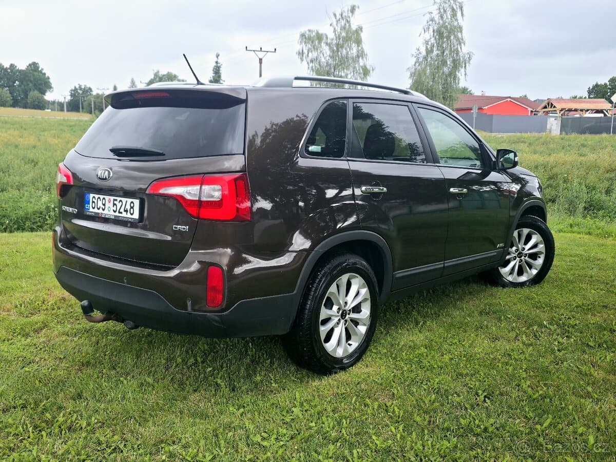 2014 Kia SORENTO - 6