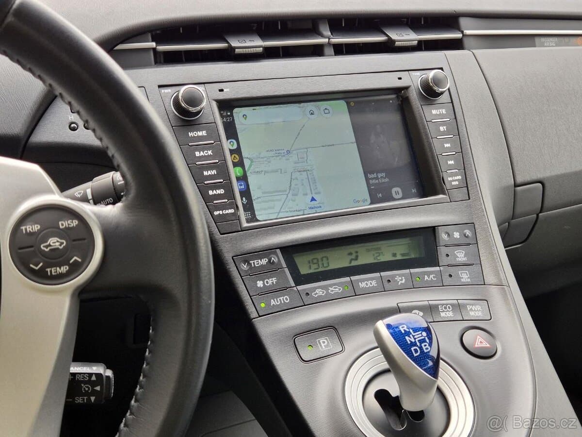 2010 Toyota PRIUS - 6