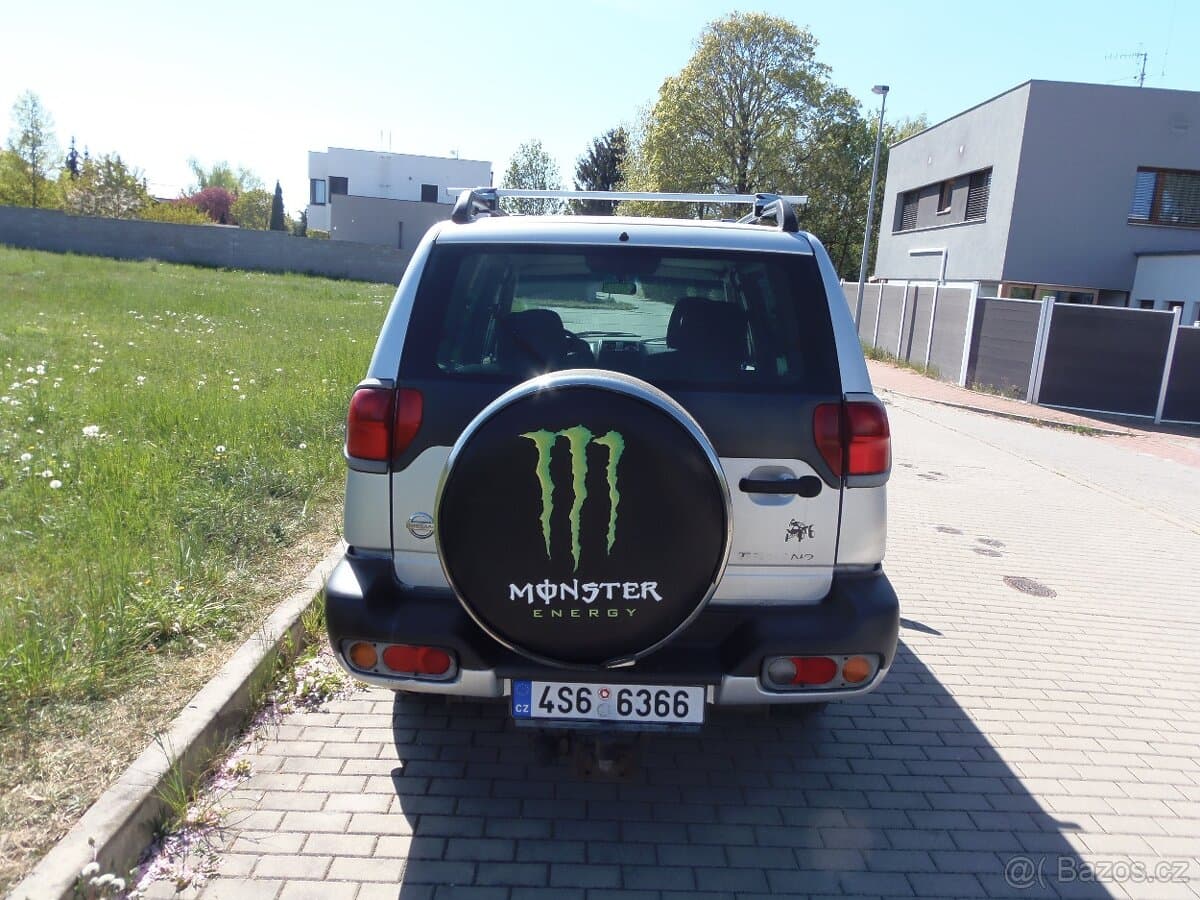 2004 Nissan OSTATNÍ - 6