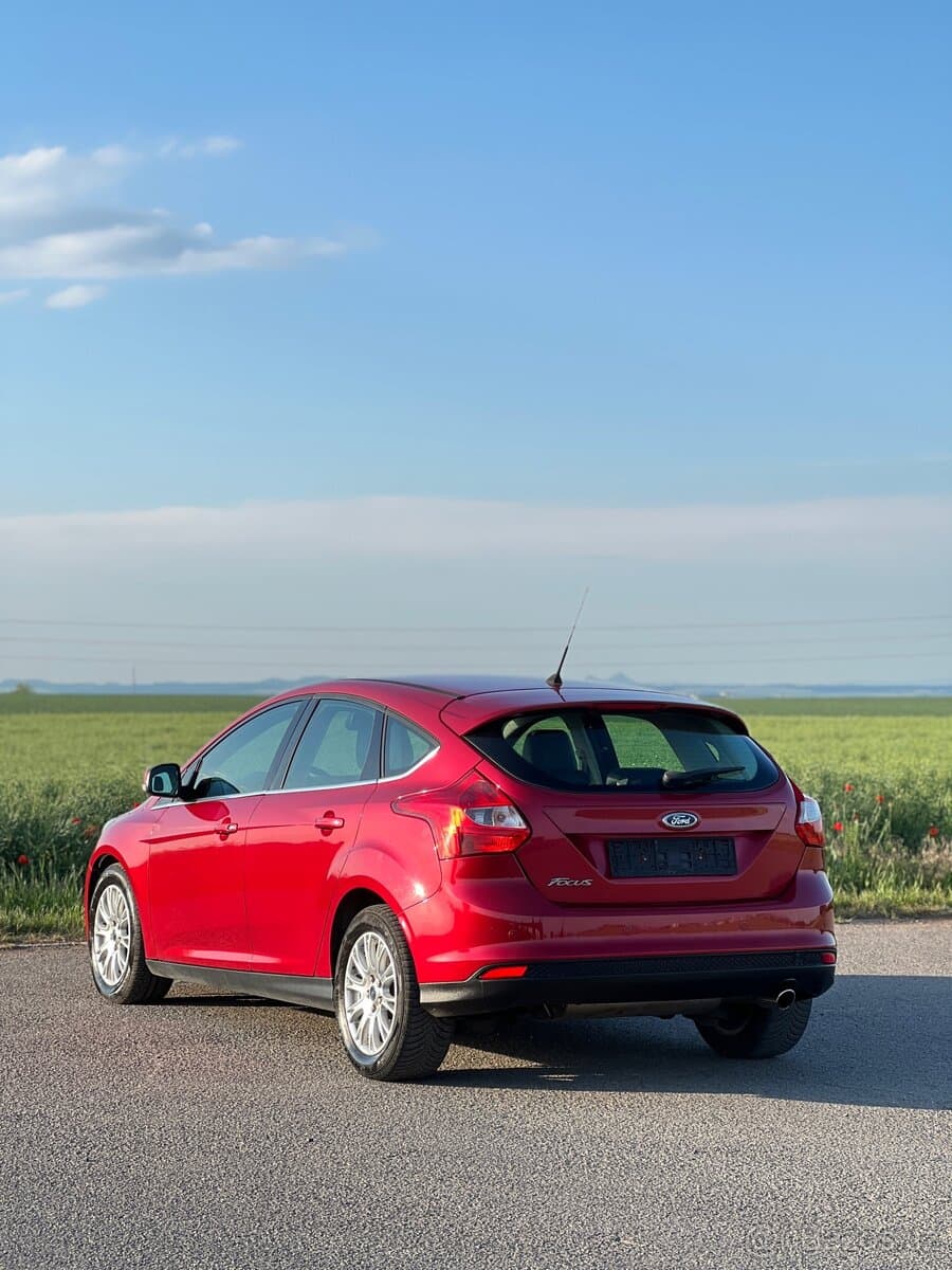 2012 Ford FOCUS - 6