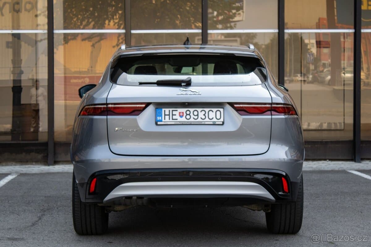 2021 Jaguar F-PACE - 6