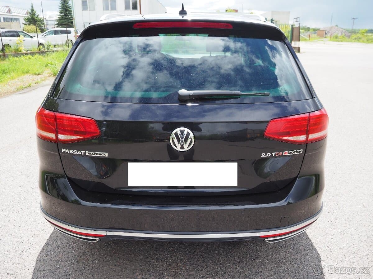 2016 Volkswagen PASSAT - 6