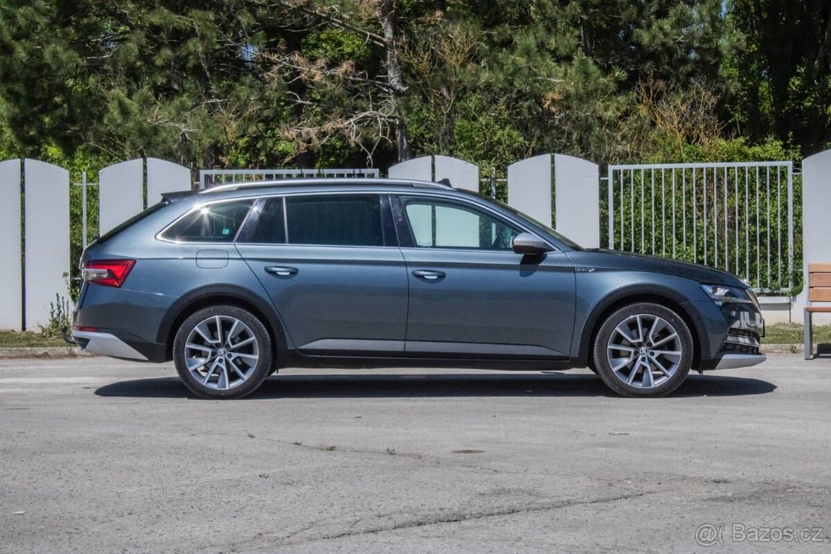 2020 Škoda SUPERB - 6