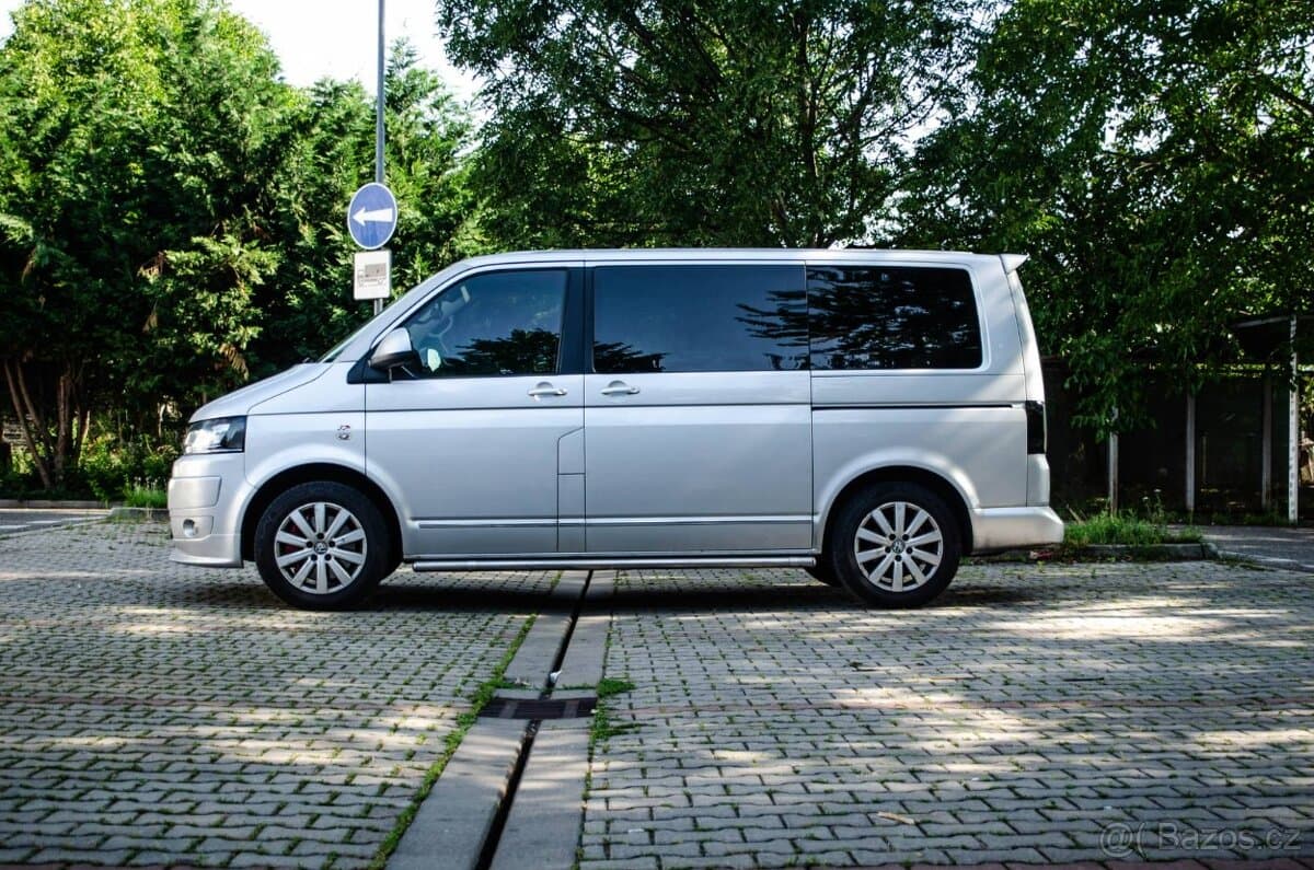 2010 Volkswagen MULTIVAN - 6