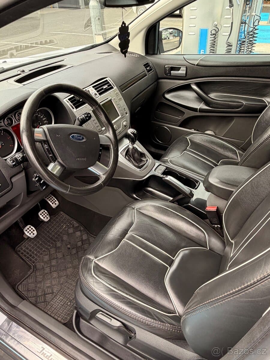2011 Ford KUGA - 6
