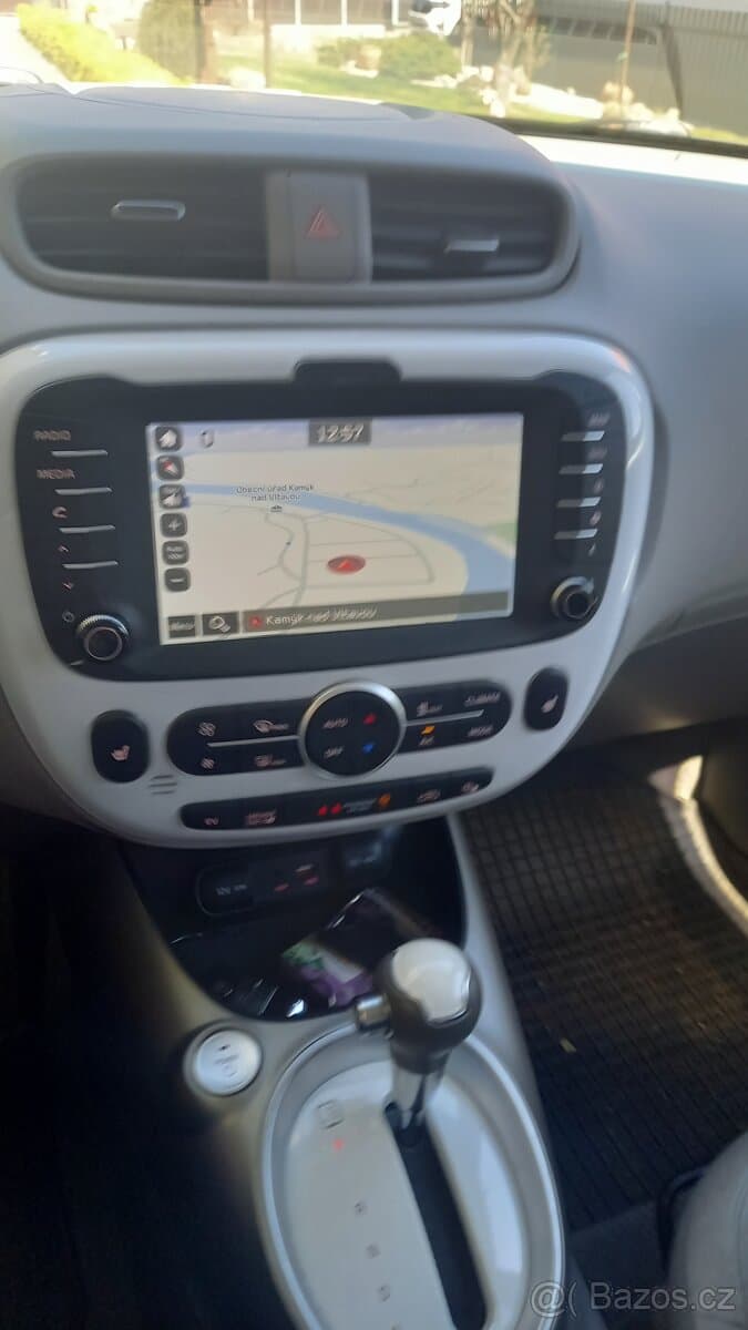 2018 Kia SOUL - 6