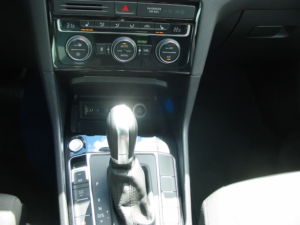 2016 Volkswagen GOLF - 6