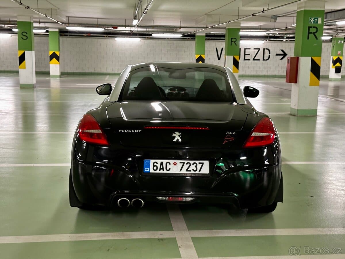 2011 Peugeot RCZ - 6