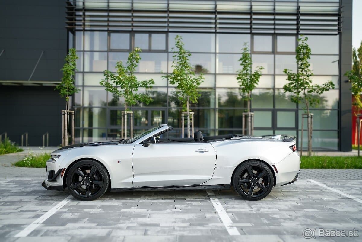 2017 Chevrolet CAMARO - 6