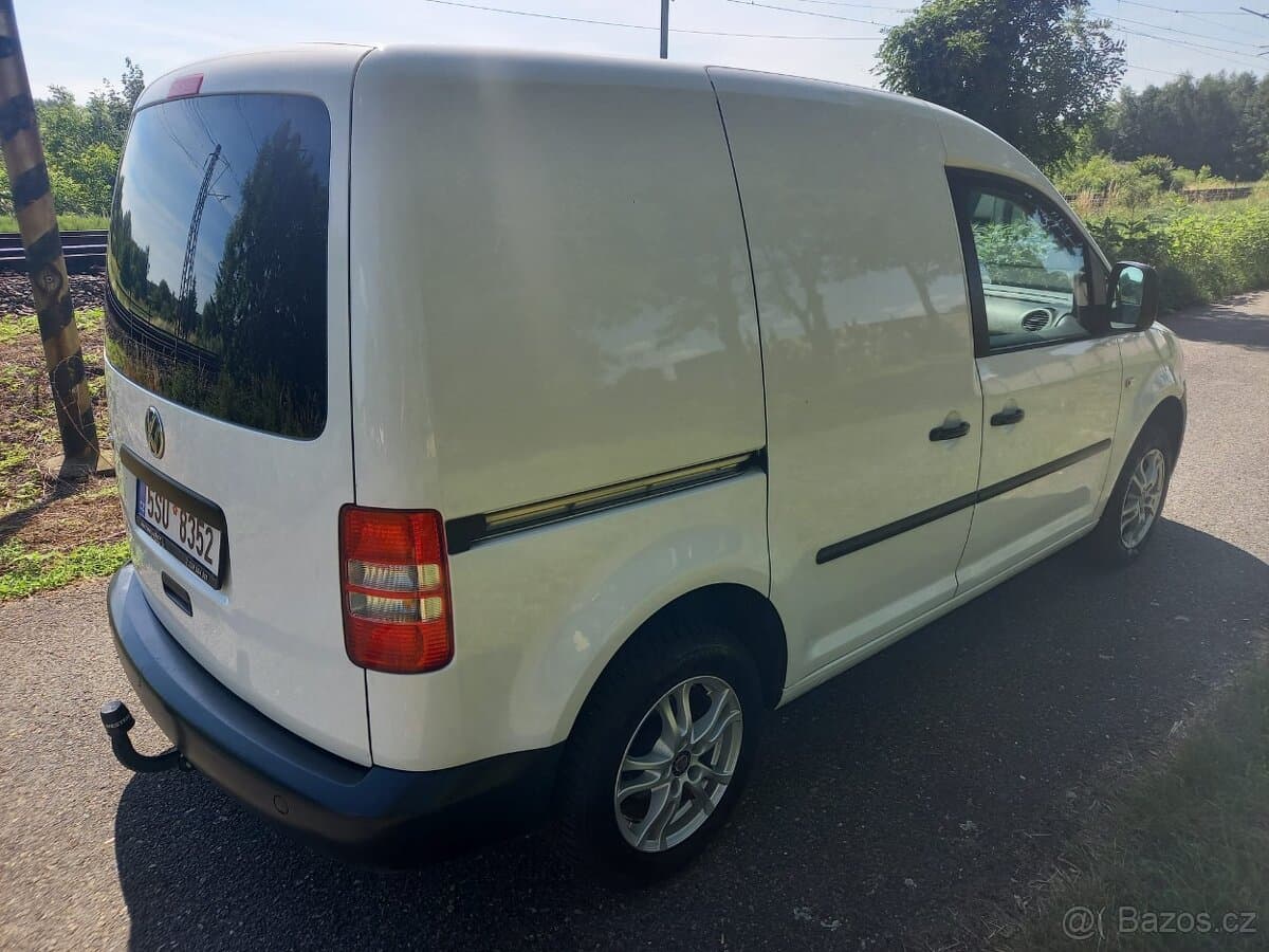 2015 Volkswagen CADDY - 6