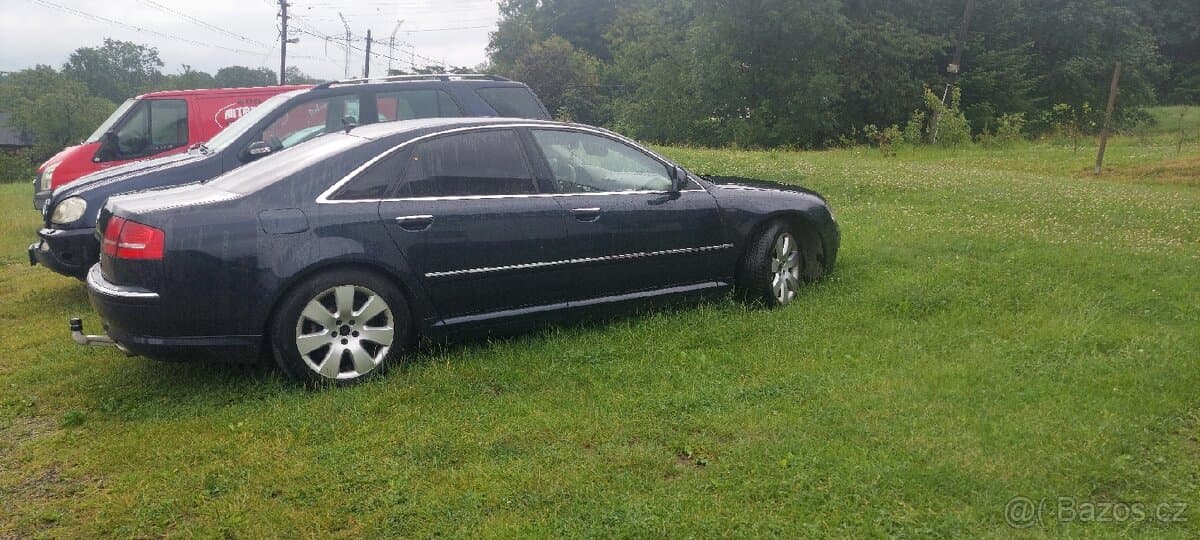 Audi A8 - 6