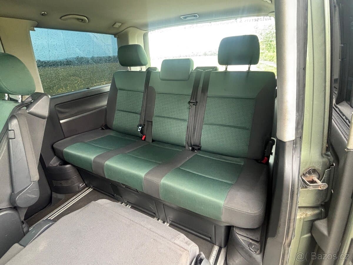 2004 Volkswagen MULTIVAN - 6
