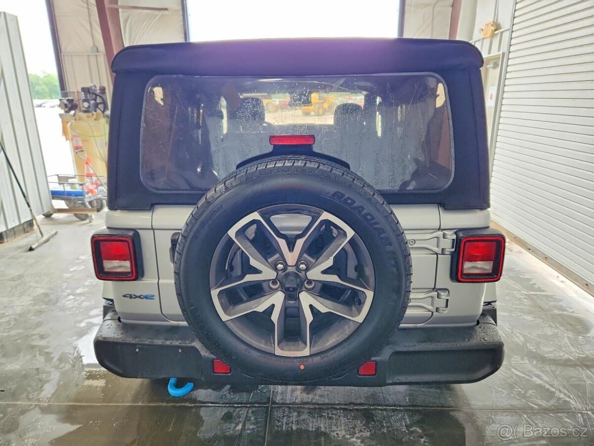 2024 Jeep WRANGLER - 6