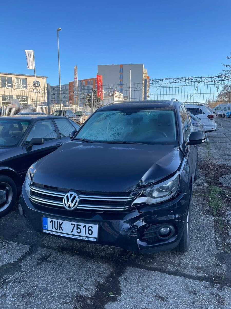 2015 Volkswagen TIGUAN - 6