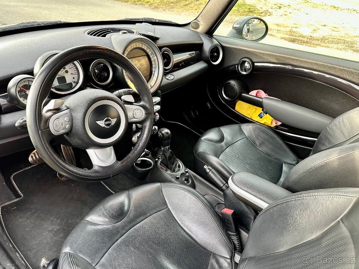 2009 Mini COOPER - 6