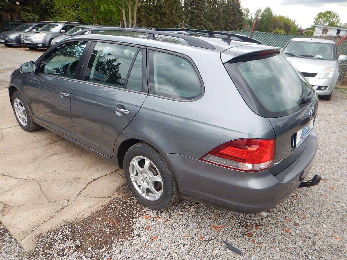2011 Volkswagen GOLF - 6