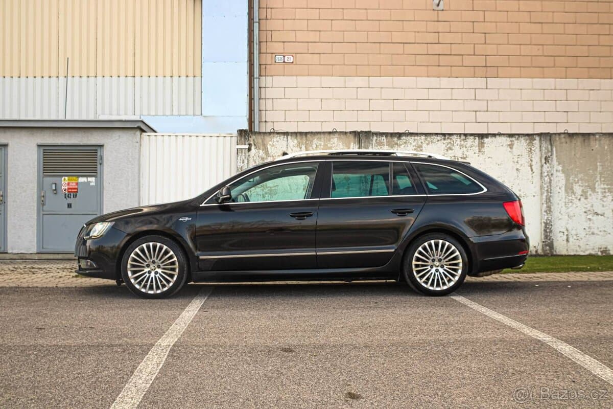 2014 Škoda SUPERB - 6