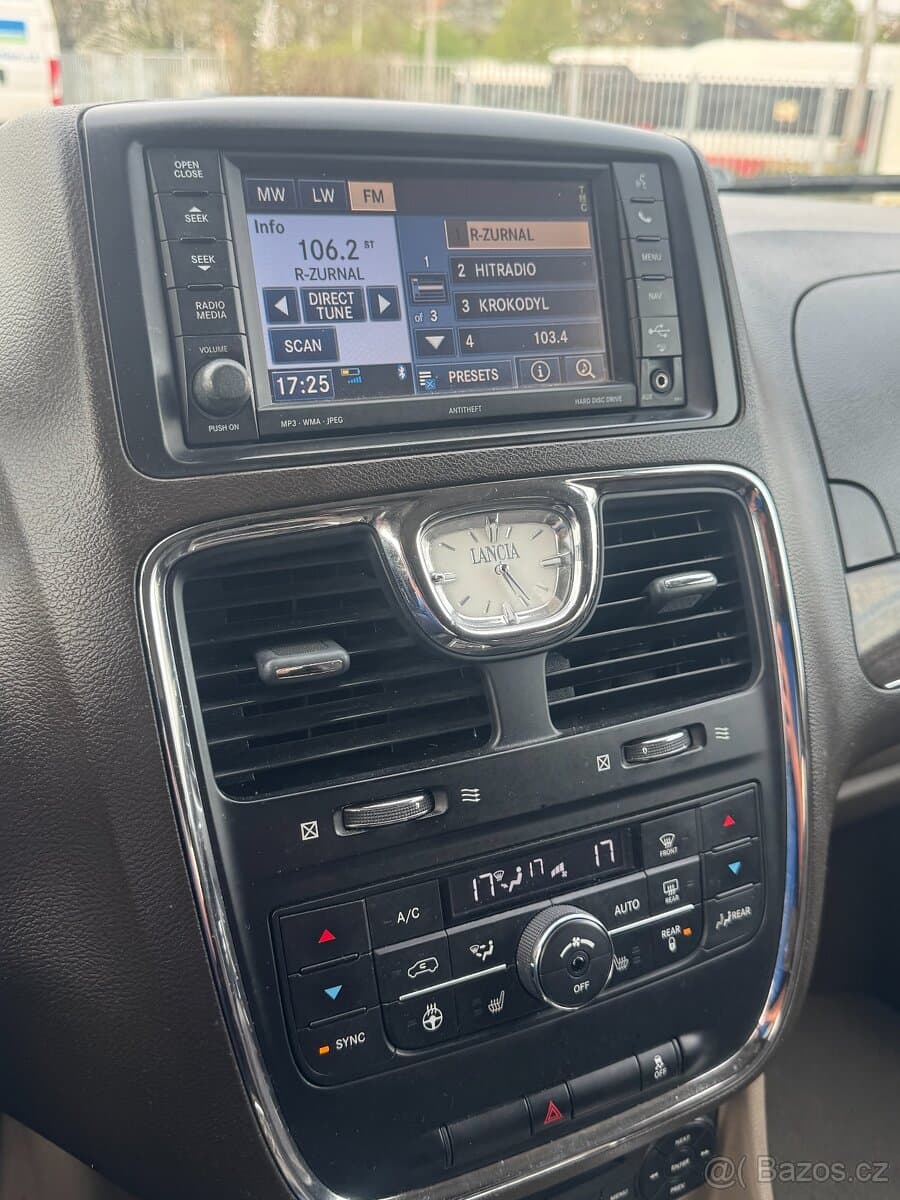 2014 Lancia VOYAGER - 6