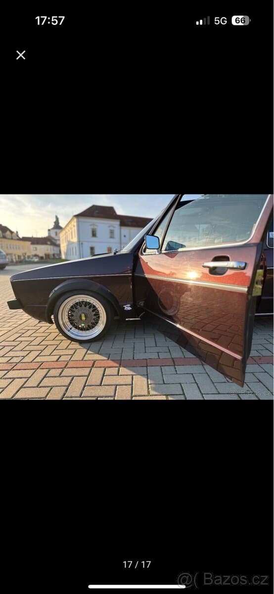 Volkswagen GOLF - 6