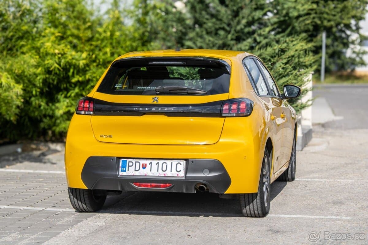 2021 Peugeot 208 - 6