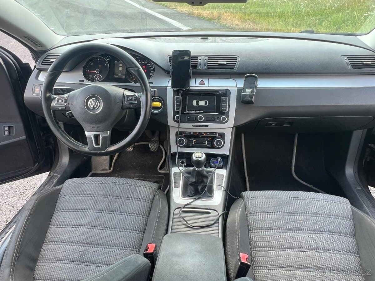 2009 Volkswagen PASSAT CC - 6