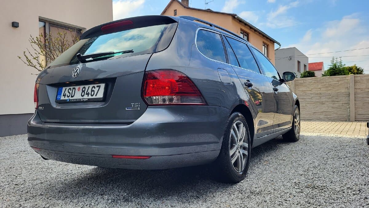 2011 Volkswagen GOLF - 6