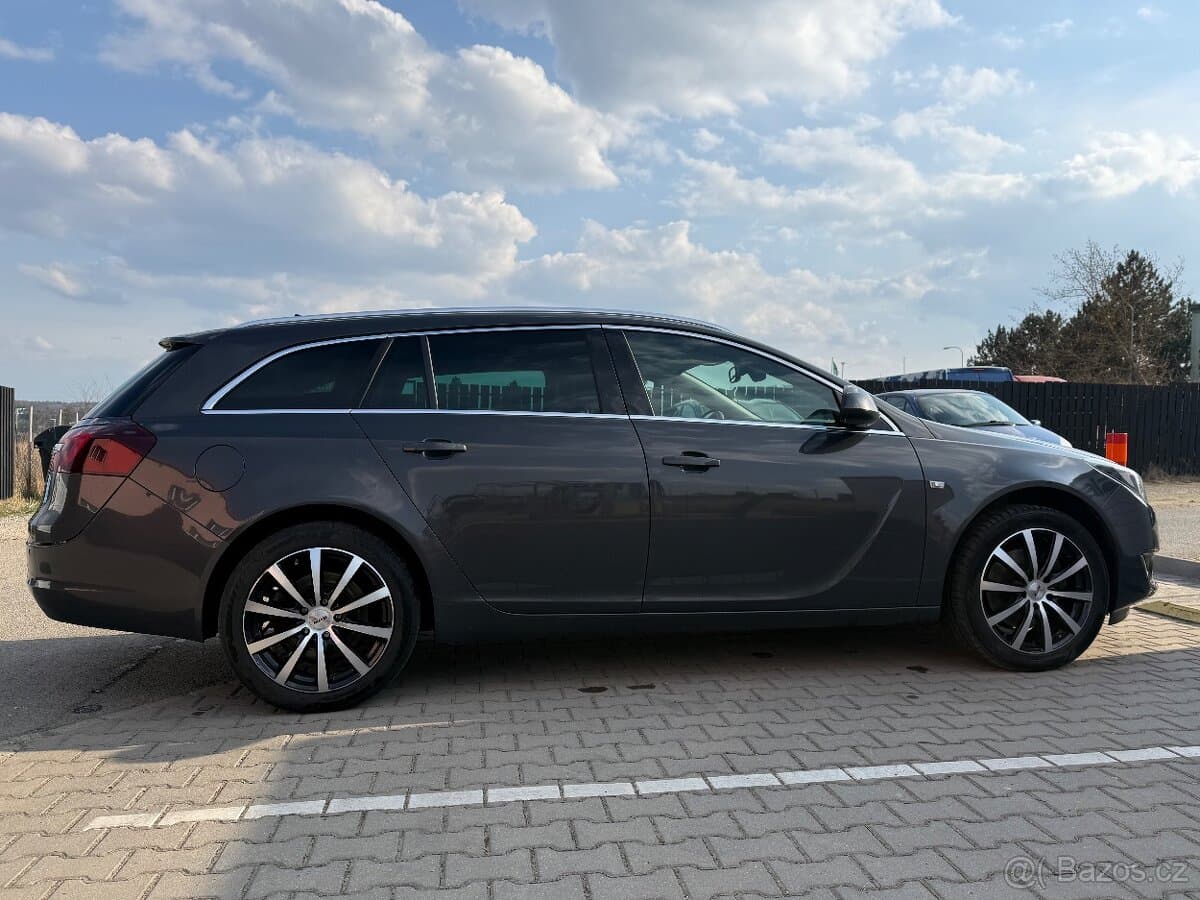 2015 Opel INSIGNIA - 6