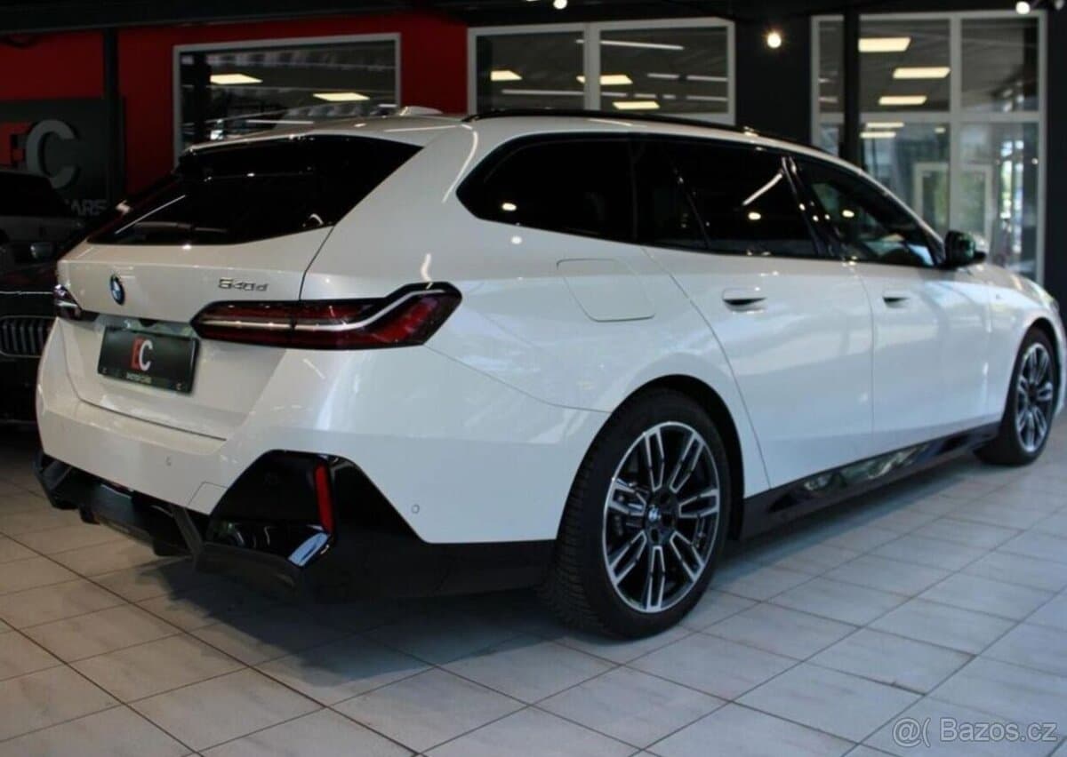 2024 BMW 5-SERIES - 6