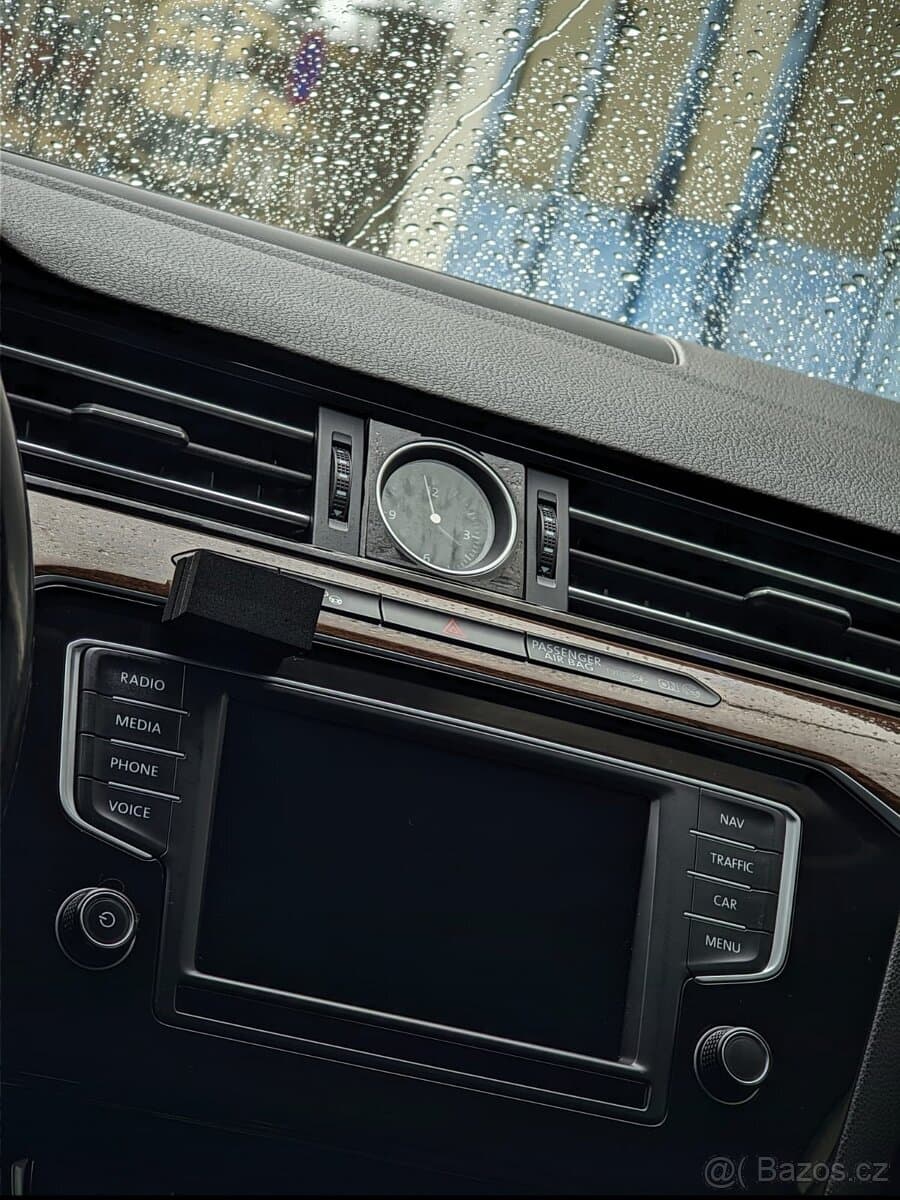 2017 Volkswagen PASSAT - 6