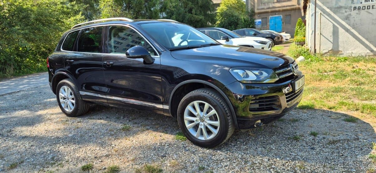2011 Volkswagen TOUAREG - 6