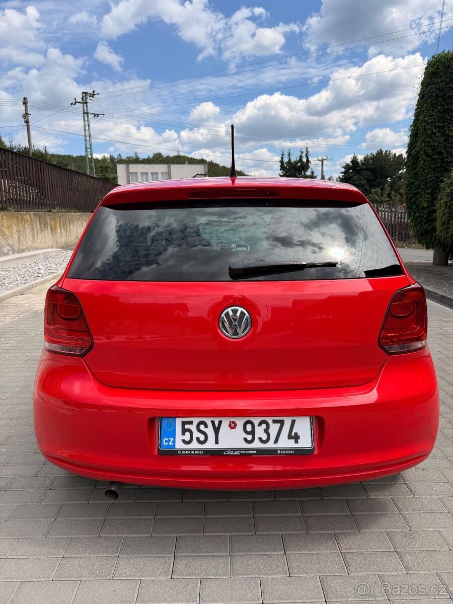 2012 Volkswagen POLO - 6