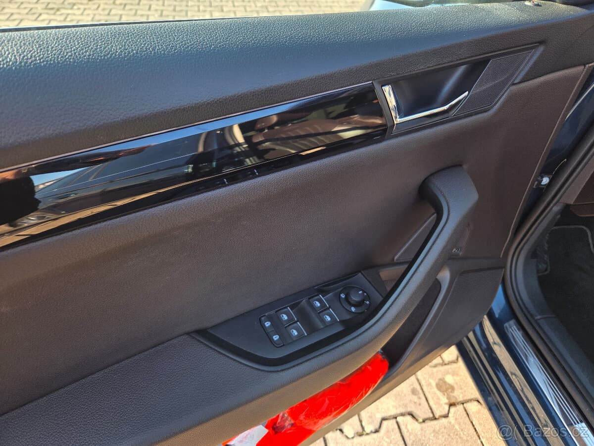 2019 Škoda SUPERB - 6