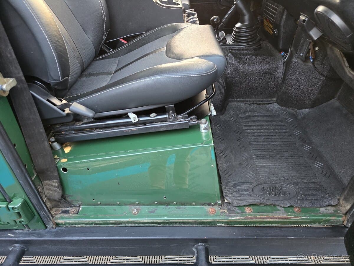 1999 Land Rover DEFENDER - 6