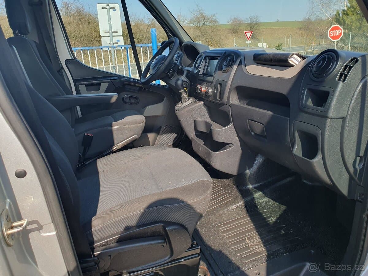 2017 Nissan OSTATNÍ - 6