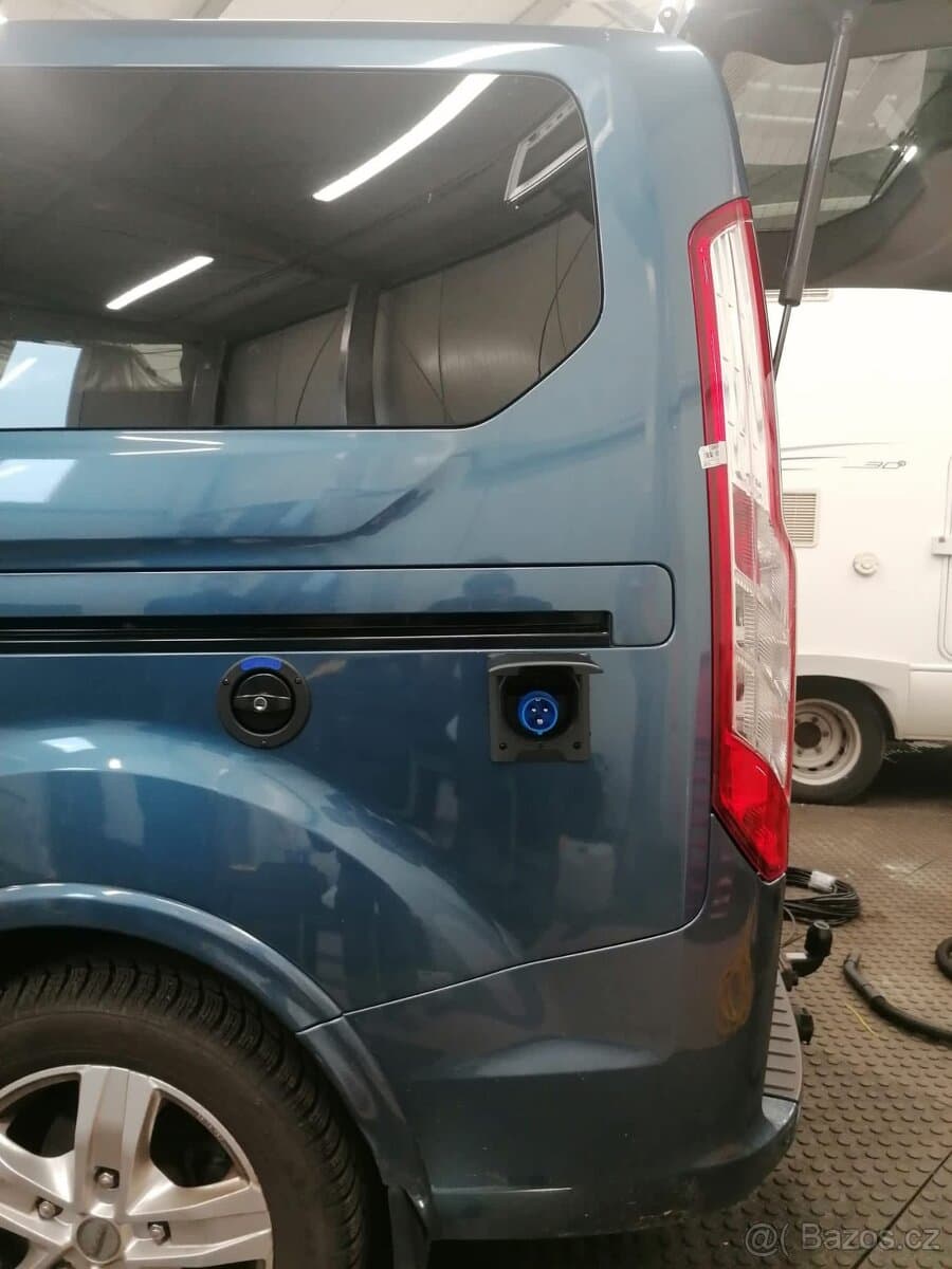 2019 Ford TOURNEO - 6