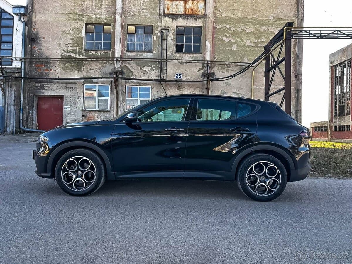 2023 Alfa Romeo TONALE - 6