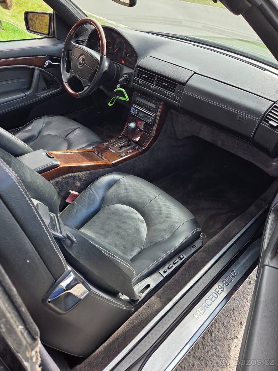 Mercedes-Benz SL - 6