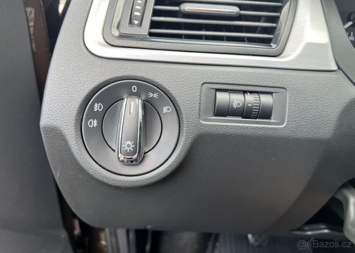 2015 Škoda RAPID - 6