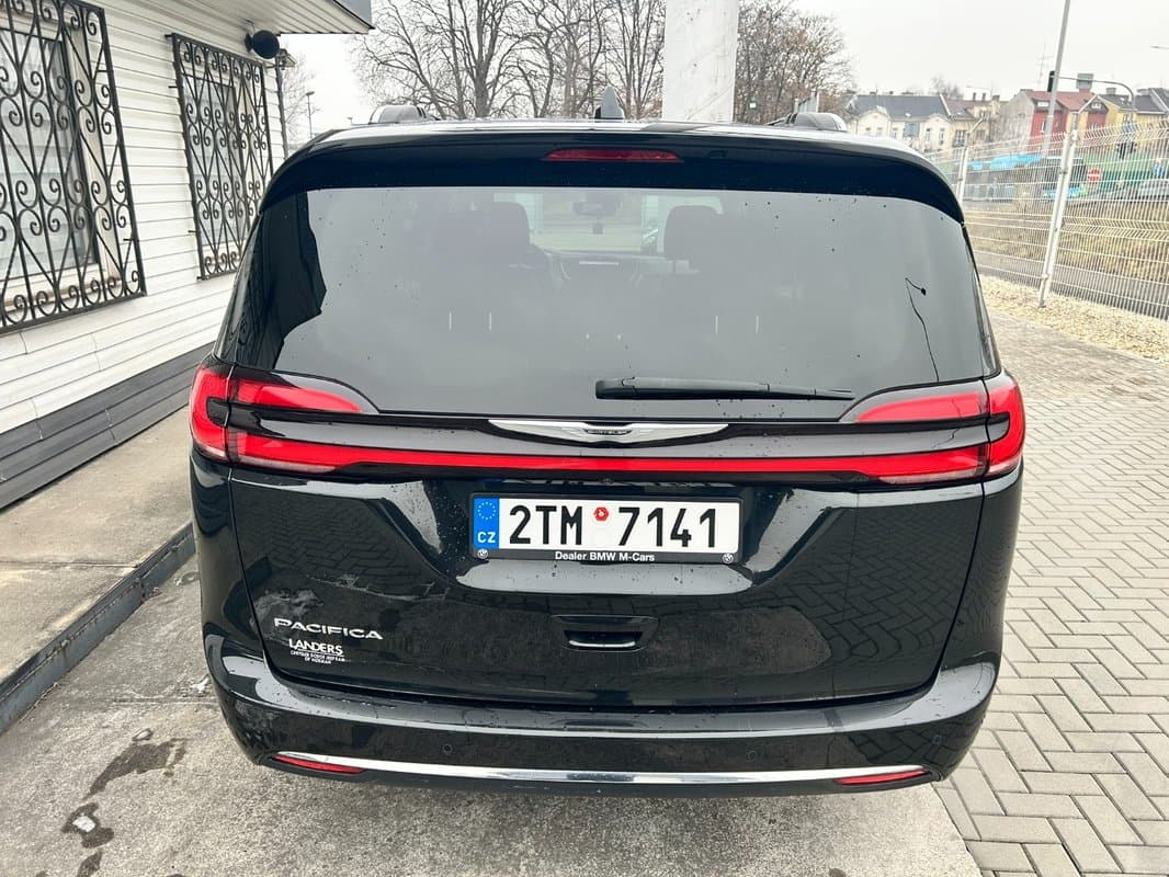 2021 Chrysler PACIFICA - 6